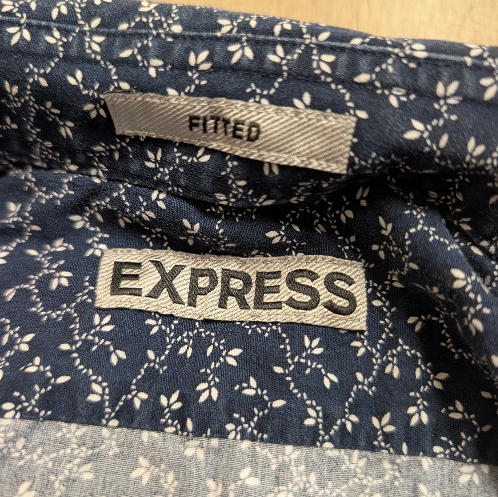Express Men's Navy Blue Patterned Button Down Shi… - image 2